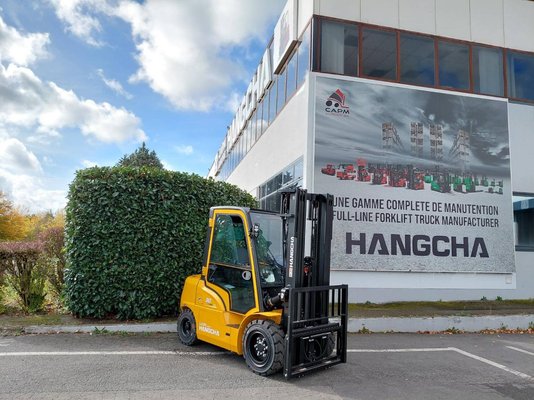 Chariot élévateur frontal 4 roues Hangcha XE30Hi ( CPD30-XEY2H2-SI )