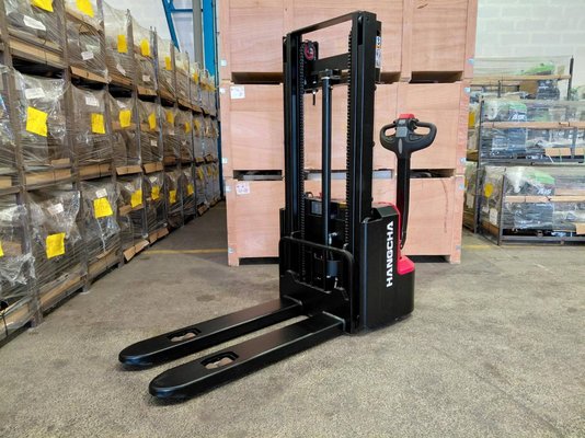 Gerbeur accompagnant Hangcha CDD12-AMC2-L
