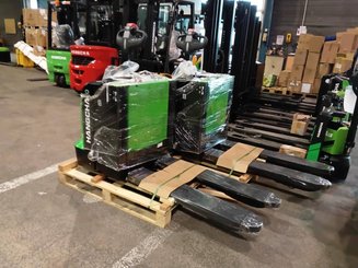 Transpalette accompagnant Hangcha CBD20-AC2-Li