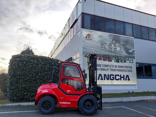 Chariot élévateur tout terrain Hangcha TT30-4 (CPCD30-XW98C-RT4)