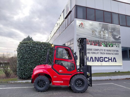 Chariot élévateur tout terrain Hangcha TT30-4 (CPCD30-XW98C-RT4)