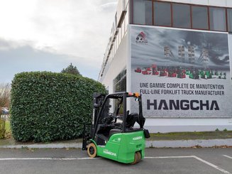 Chariot élévateur frontal 3 roues Hangcha  XC3-18i (CPDS18-XCY2G-SI) 