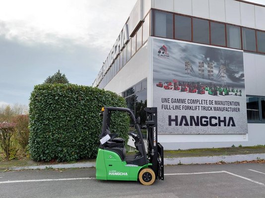 Chariot élévateur frontal 3 roues Hangcha  XC3-18i (CPDS18-XCY2G-SI) 