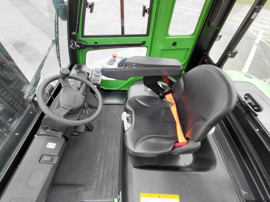 Chariot élévateur frontal 4 roues Hangcha XC70i (CPD70-XCY2-SI)