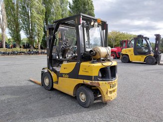 Chariot élévateur frontal 4 roues Yale GLP25VX