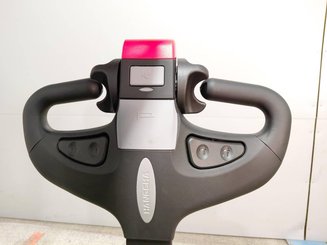 Gerbeur accompagnant Hangcha CDD12-AMC2-Li