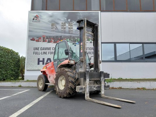 Chariot élévateur tout terrain Manitou MC50