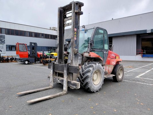 Chariot élévateur tout terrain Manitou MC50