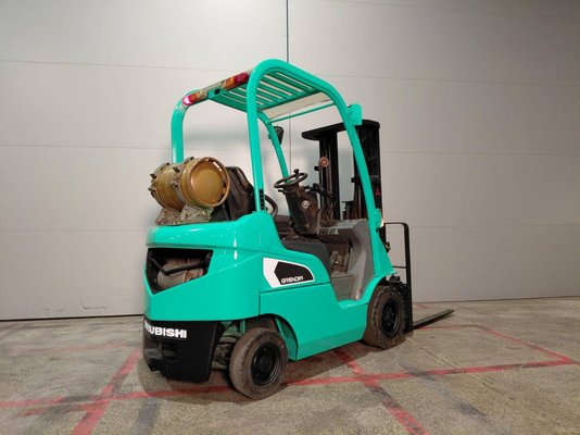 Chariot élévateur frontal 4 roues Mitsubishi FG15N