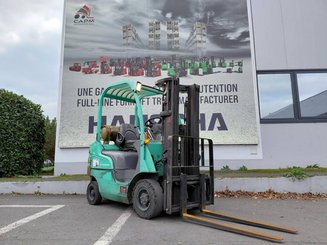 Chariot élévateur frontal 4 roues Mitsubishi FG15N