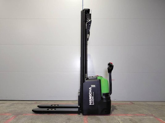 Gerbeur accompagnant Hangcha CDD20 XT1-SI