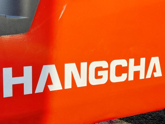 Chariot élévateur frontal 4 roues Hangcha XF25D-2 (CPCD25-X2H7F1)