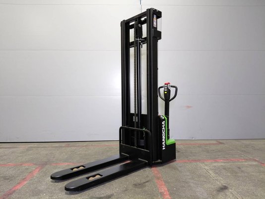 Gerbeur accompagnant Hangcha CDD15-A2MC2-ISZ